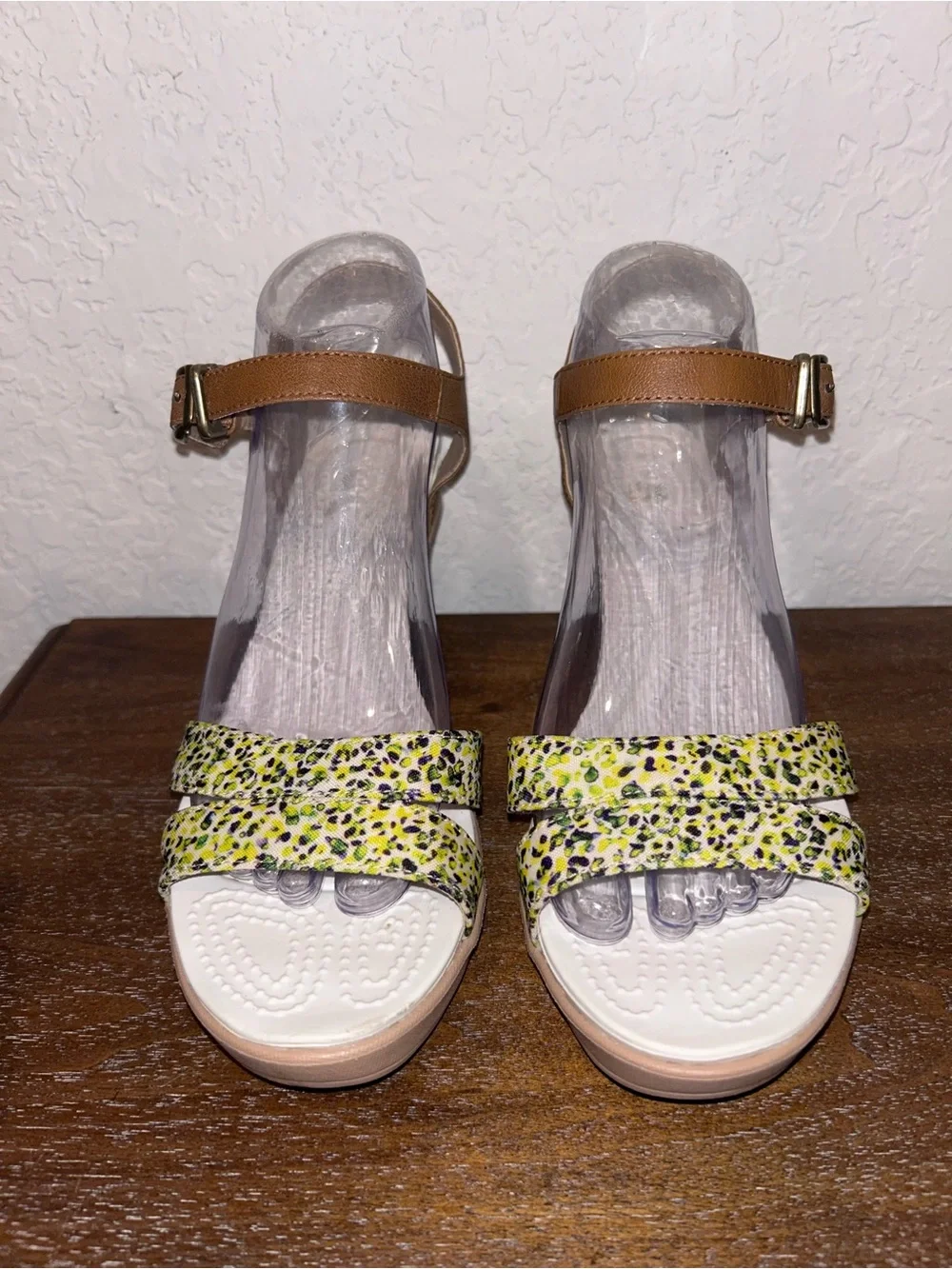 CROCS Leigh II Ankle Strap Wedge Sandal Shoes